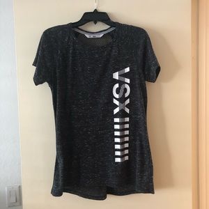 VSX activewear top. Size L